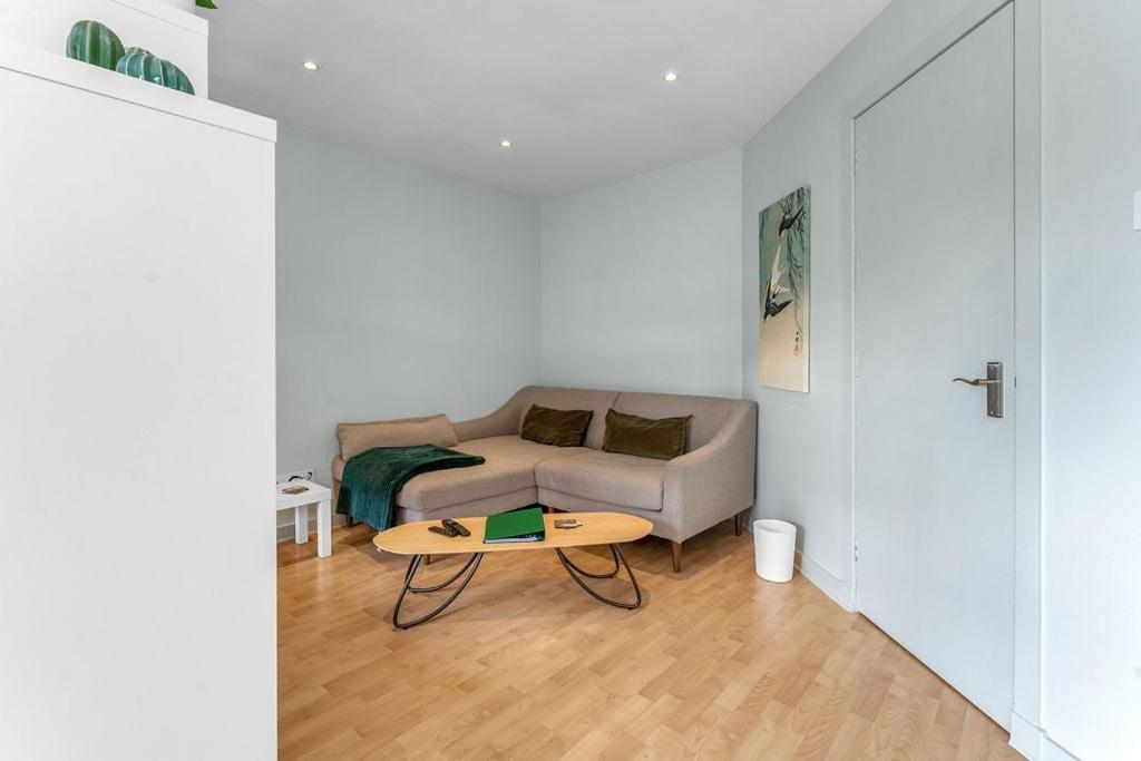 Апартаменти Guestready - Peaceful Retreat In Leith Единбург Екстер'єр фото