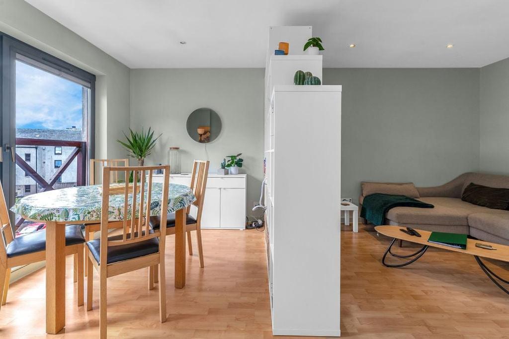 Апартаменти Guestready - Peaceful Retreat In Leith Единбург Екстер'єр фото